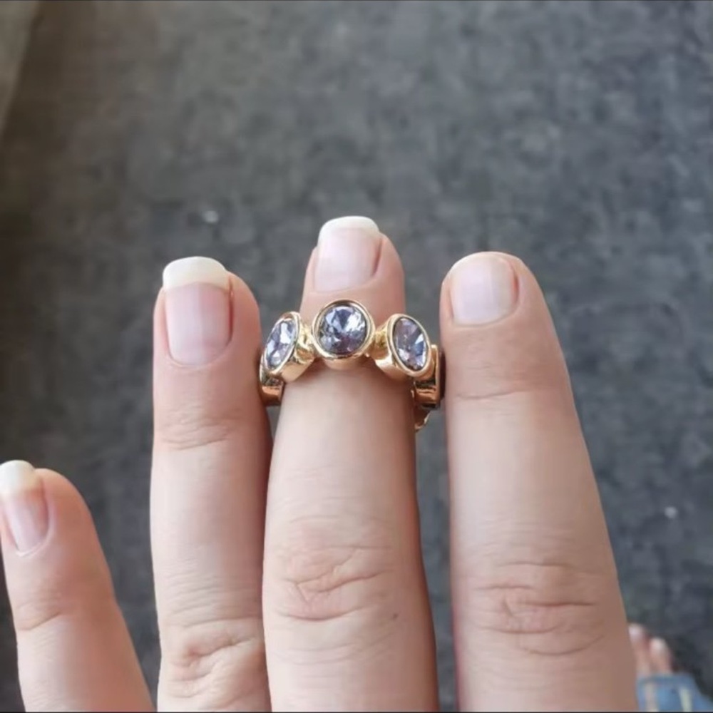 Gorgeous grayish blue oval cut swarovski elements 14kt gold plated size 9 ring - Picture 5 of 13